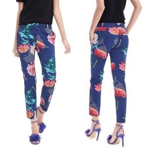 Banana Republic Pants - {Banana Republic} Floral Print Avery Fit Crop Pant Banana Republic Pants - {Banana Republic} Floral Print Avery Fit Crop Pant